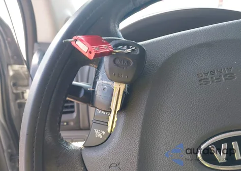 2012 Kia Sedona Ex из США, поврежденный, VIN KNDMH4C72C6442256